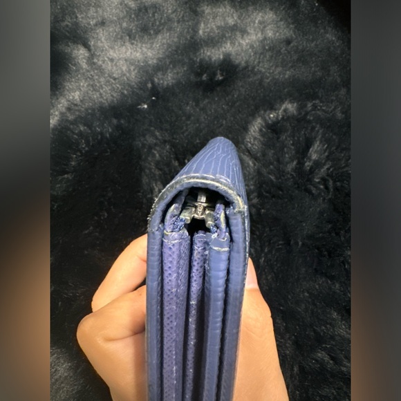 Louis Vuitton Tresor Wallet - Picture 11 of 17